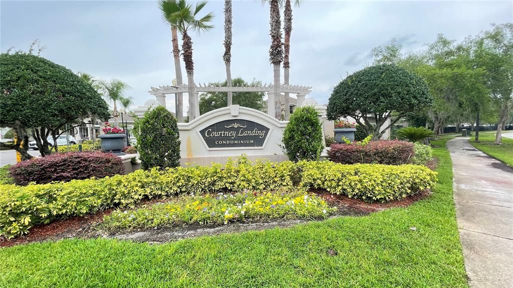 For Rent: $2,250 (3 beds, 2 baths, 1423 Square Feet)