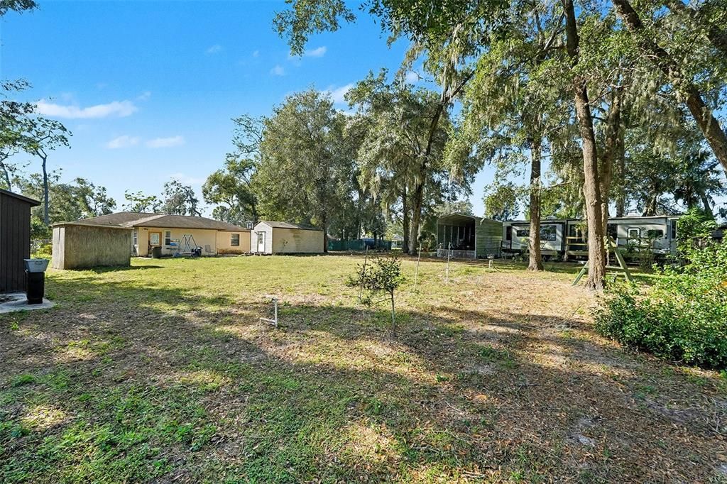 For Sale: $325,000 (2 beds, 2 baths, 1336 Square Feet)