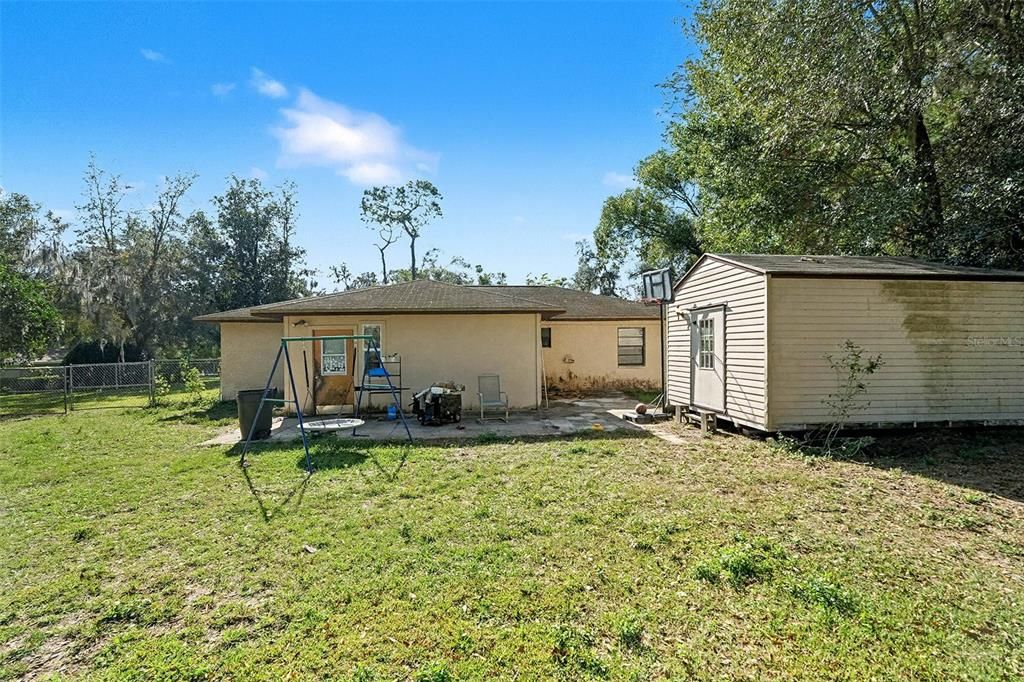 For Sale: $325,000 (2 beds, 2 baths, 1336 Square Feet)