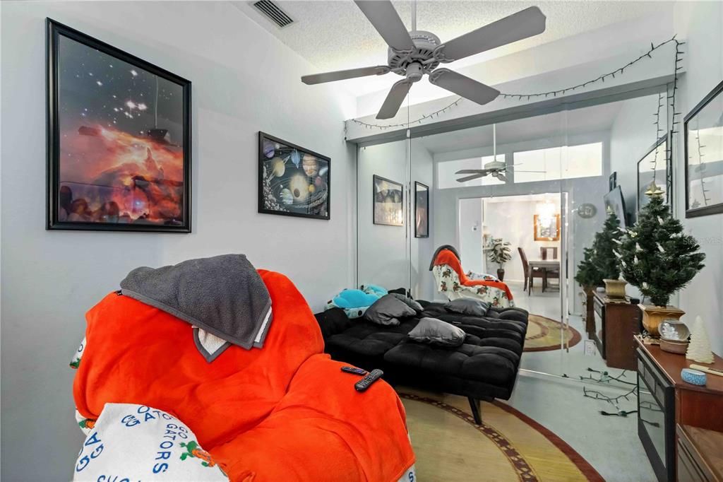 En Venta: $259,900 (2 camas, 2 baños, 1287 Pies cuadrados)