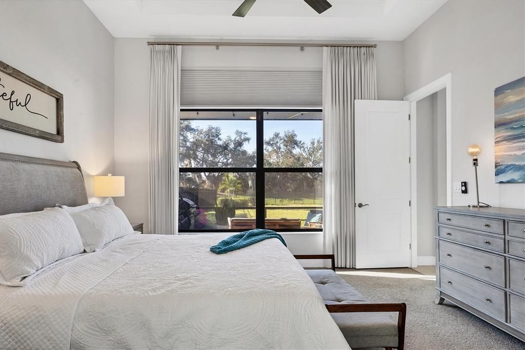 For Sale: $695,000 (2 beds, 2 baths, 1950 Square Feet)