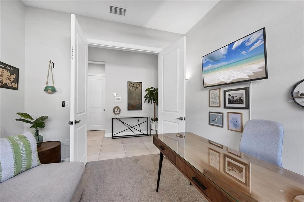 For Sale: $695,000 (2 beds, 2 baths, 1950 Square Feet)