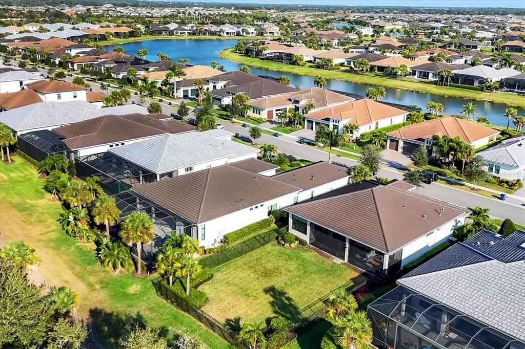 For Sale: $695,000 (2 beds, 2 baths, 1950 Square Feet)