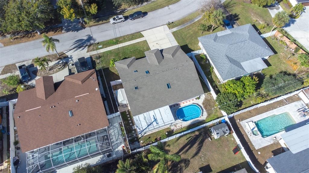 For Sale: $475,000 (4 beds, 2 baths, 2066 Square Feet)