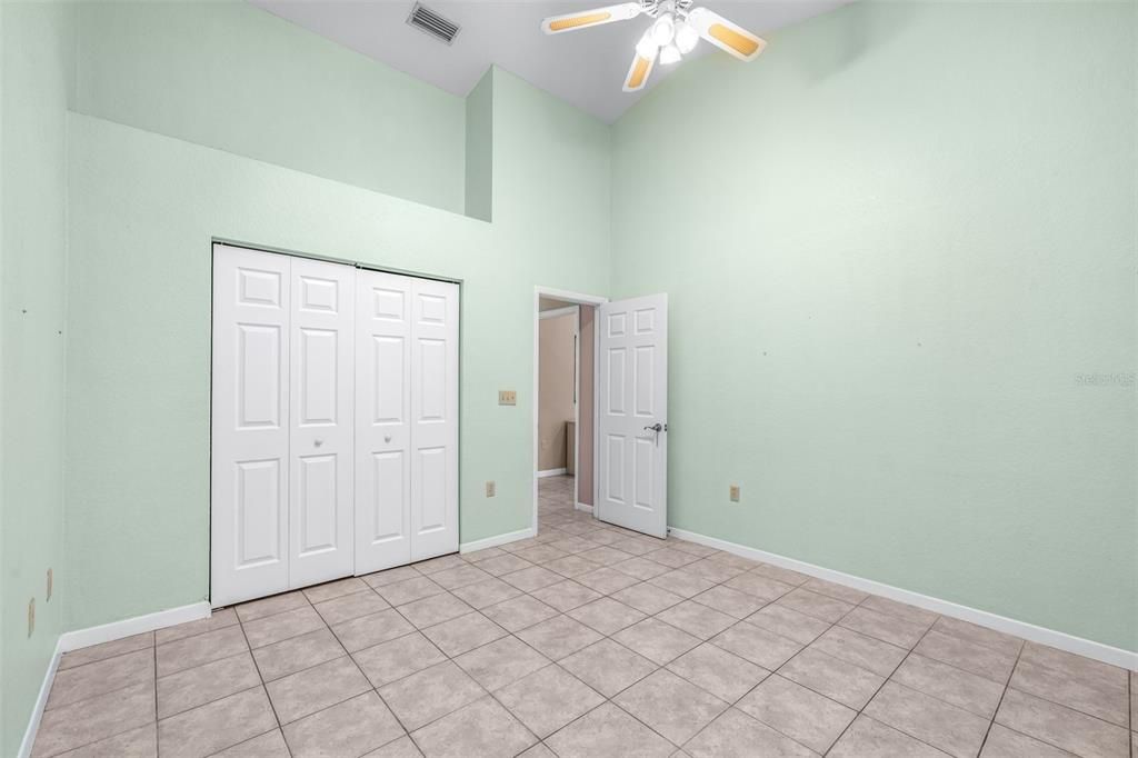 For Sale: $475,000 (4 beds, 2 baths, 2066 Square Feet)