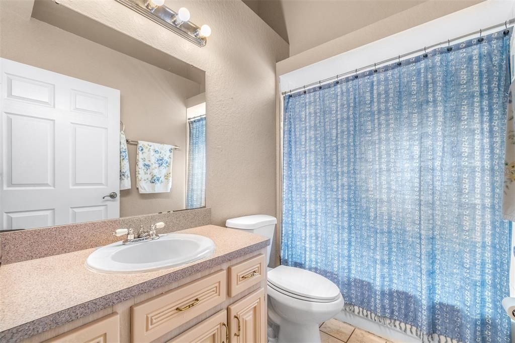 For Sale: $475,000 (4 beds, 2 baths, 2066 Square Feet)