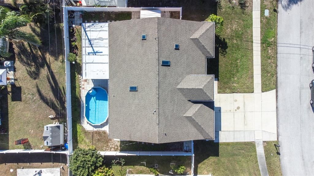 For Sale: $475,000 (4 beds, 2 baths, 2066 Square Feet)