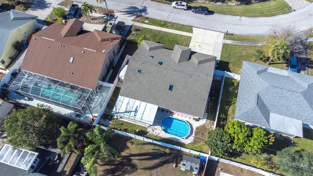 For Sale: $475,000 (4 beds, 2 baths, 2066 Square Feet)