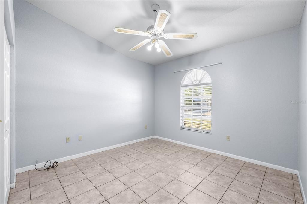 For Sale: $475,000 (4 beds, 2 baths, 2066 Square Feet)