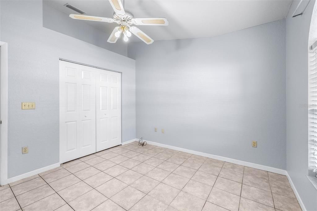 For Sale: $475,000 (4 beds, 2 baths, 2066 Square Feet)