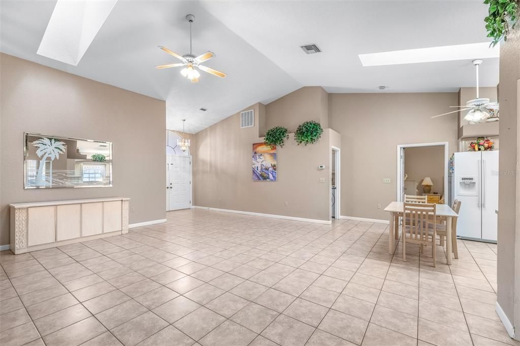 For Sale: $475,000 (4 beds, 2 baths, 2066 Square Feet)