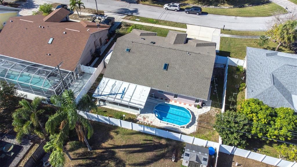 For Sale: $475,000 (4 beds, 2 baths, 2066 Square Feet)