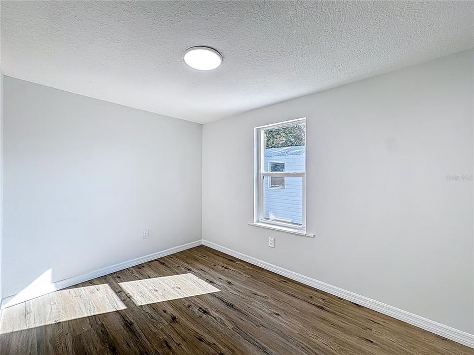 For Sale: $230,000 (3 beds, 2 baths, 1144 Square Feet)