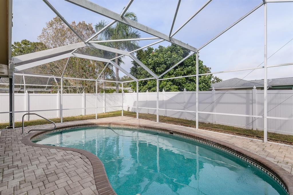 En Venta: $499,900 (3 camas, 2 baños, 1738 Pies cuadrados)