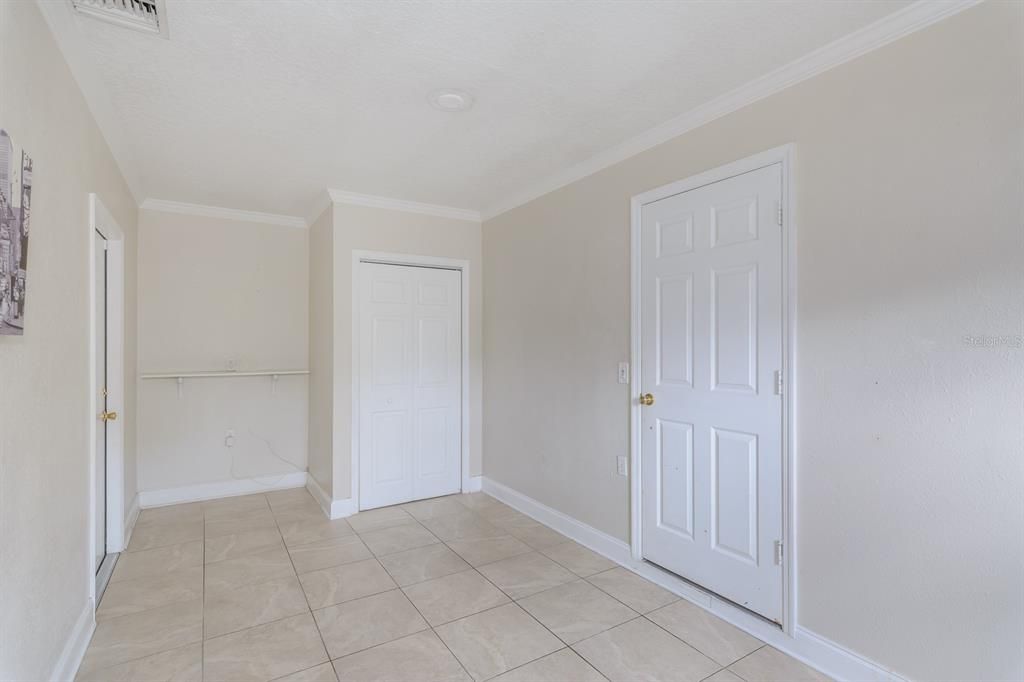 En Venta: $499,900 (3 camas, 2 baños, 1738 Pies cuadrados)