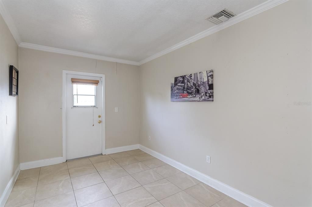 En Venta: $499,900 (3 camas, 2 baños, 1738 Pies cuadrados)