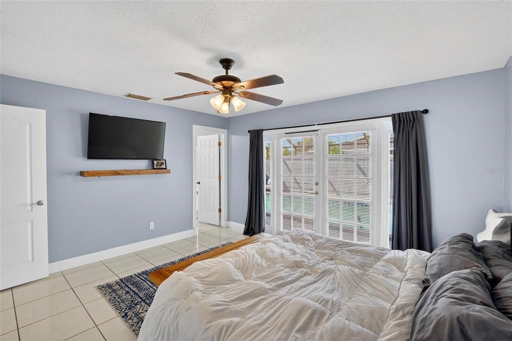 На продажу: $443,000 (3 спален, 2 ванн, 1397 Квадратных фут)