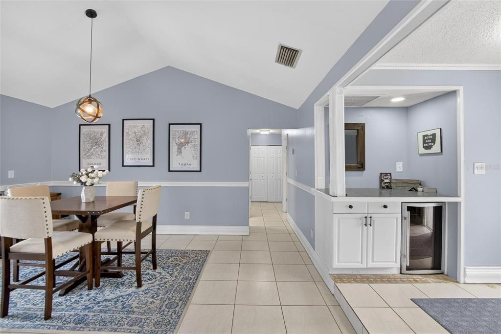 На продажу: $443,000 (3 спален, 2 ванн, 1397 Квадратных фут)