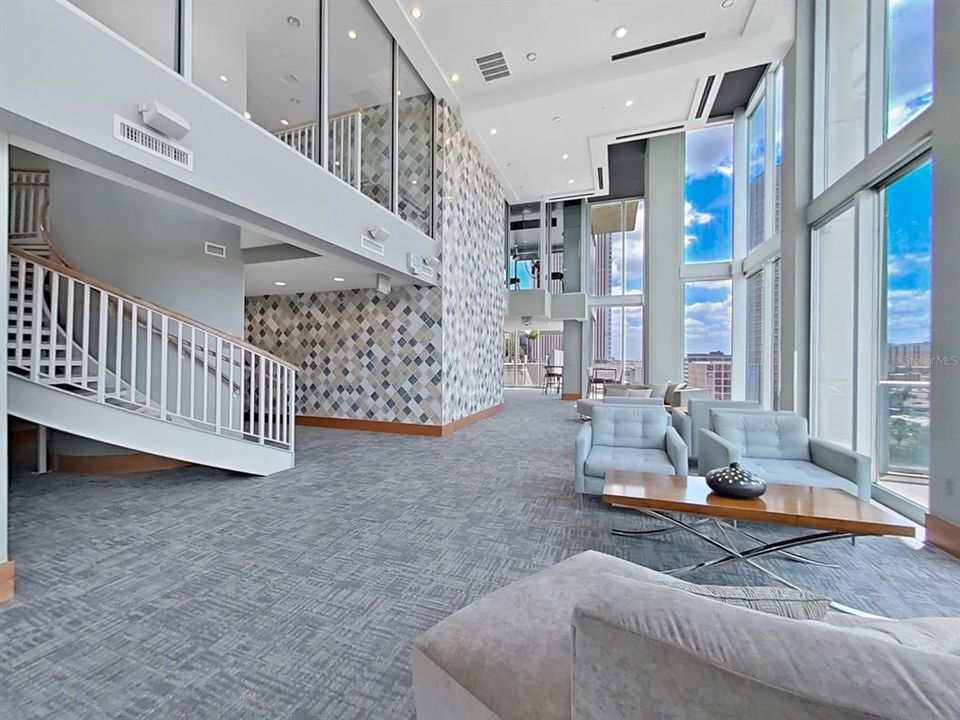 For Rent: $3,500 (2 beds, 2 baths, 1250 Square Feet)