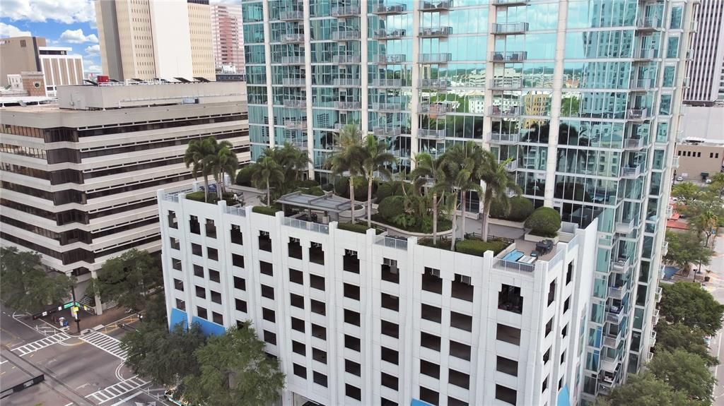 For Rent: $3,500 (2 beds, 2 baths, 1250 Square Feet)