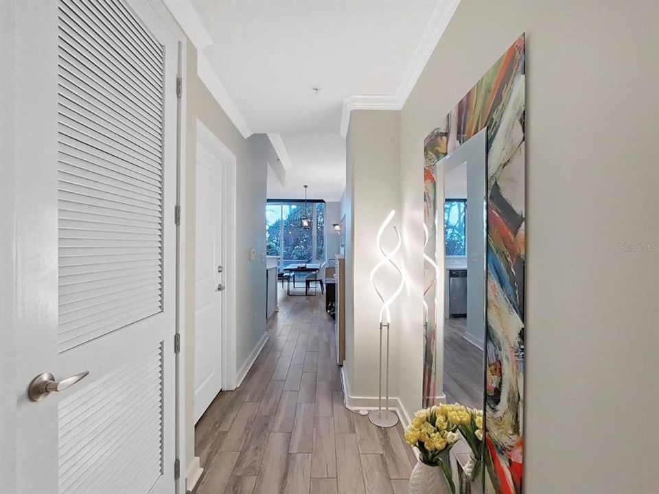 For Rent: $3,500 (2 beds, 2 baths, 1250 Square Feet)