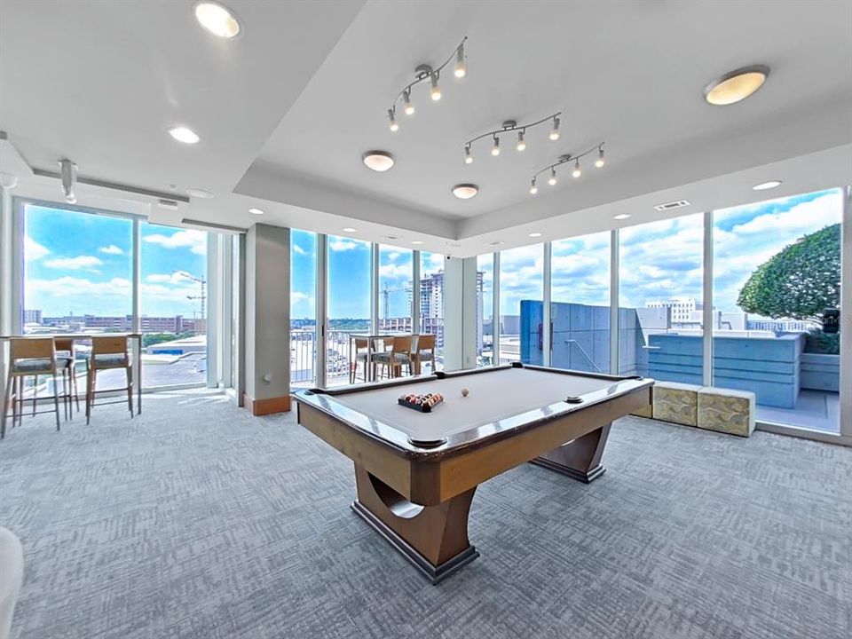 For Rent: $3,500 (2 beds, 2 baths, 1250 Square Feet)