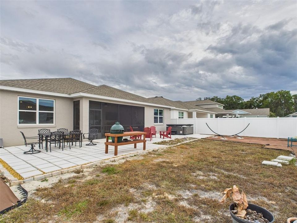 En Venta: $440,000 (3 camas, 2 baños, 2217 Pies cuadrados)