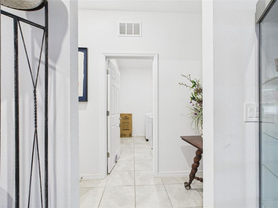 En Venta: $440,000 (3 camas, 2 baños, 2217 Pies cuadrados)