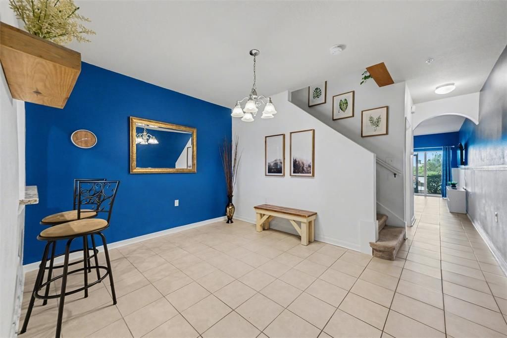 For Sale: $245,000 (2 beds, 2 baths, 1429 Square Feet)