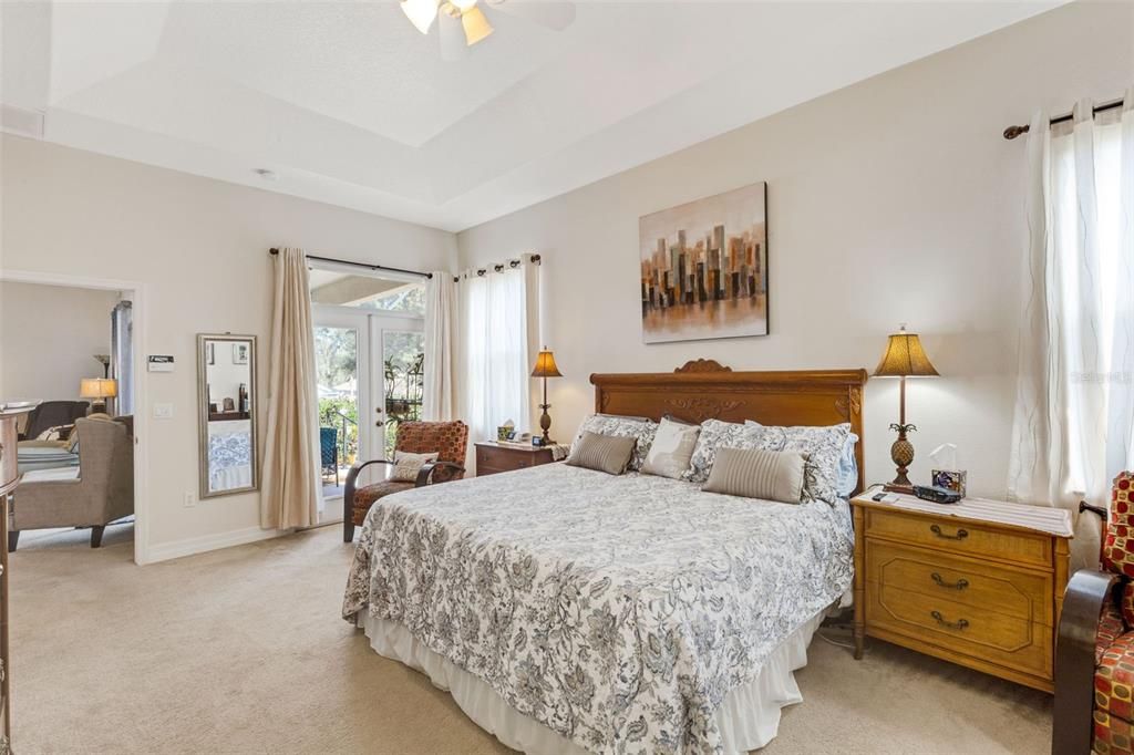 For Sale: $399,900 (3 beds, 2 baths, 2084 Square Feet)