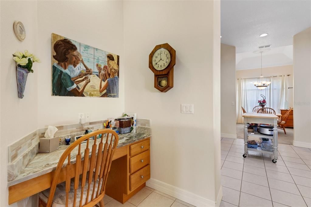 For Sale: $399,900 (3 beds, 2 baths, 2084 Square Feet)