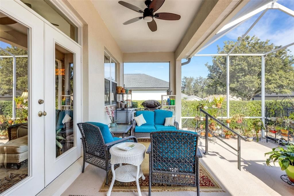 For Sale: $399,900 (3 beds, 2 baths, 2084 Square Feet)