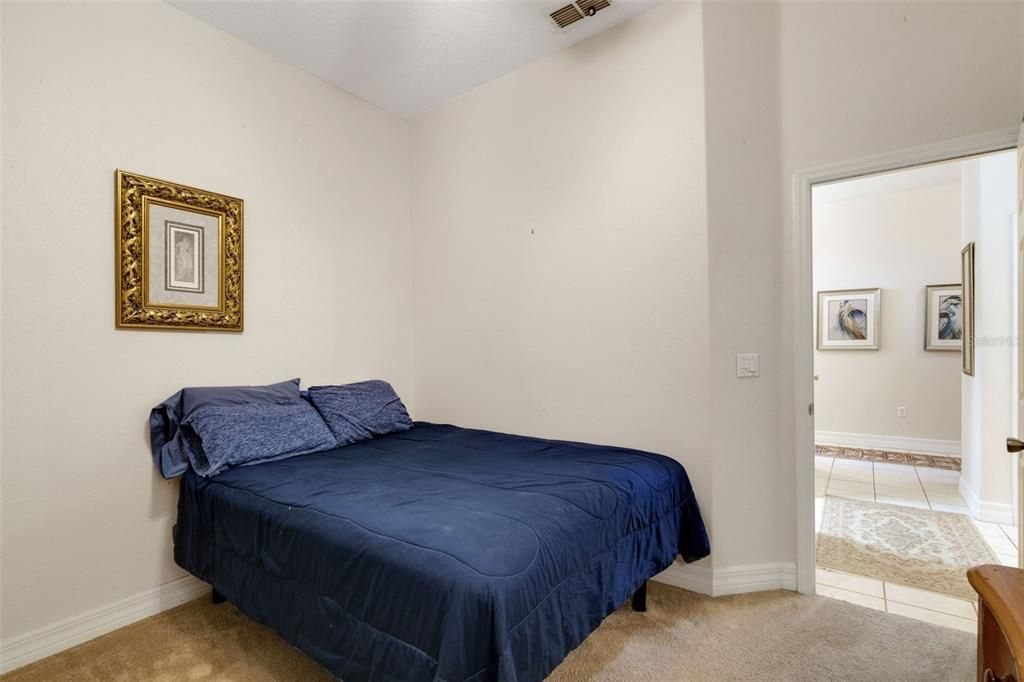 For Sale: $399,900 (3 beds, 2 baths, 2084 Square Feet)