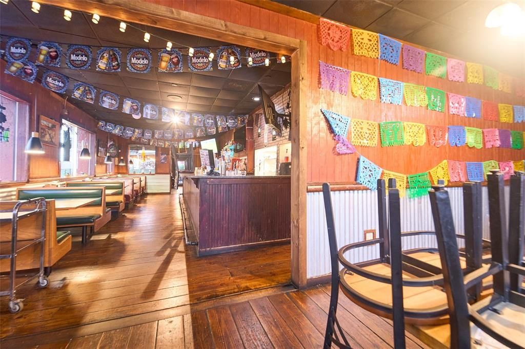 待售: $6,000,000 (0 贝兹, 0 浴室, 5240 平方英尺)