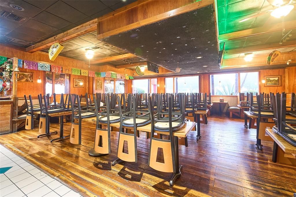 待售: $6,000,000 (0 贝兹, 0 浴室, 5240 平方英尺)