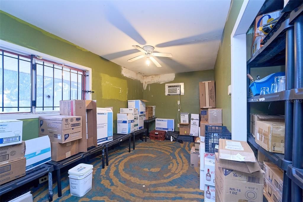 待售: $6,000,000 (0 贝兹, 0 浴室, 5240 平方英尺)