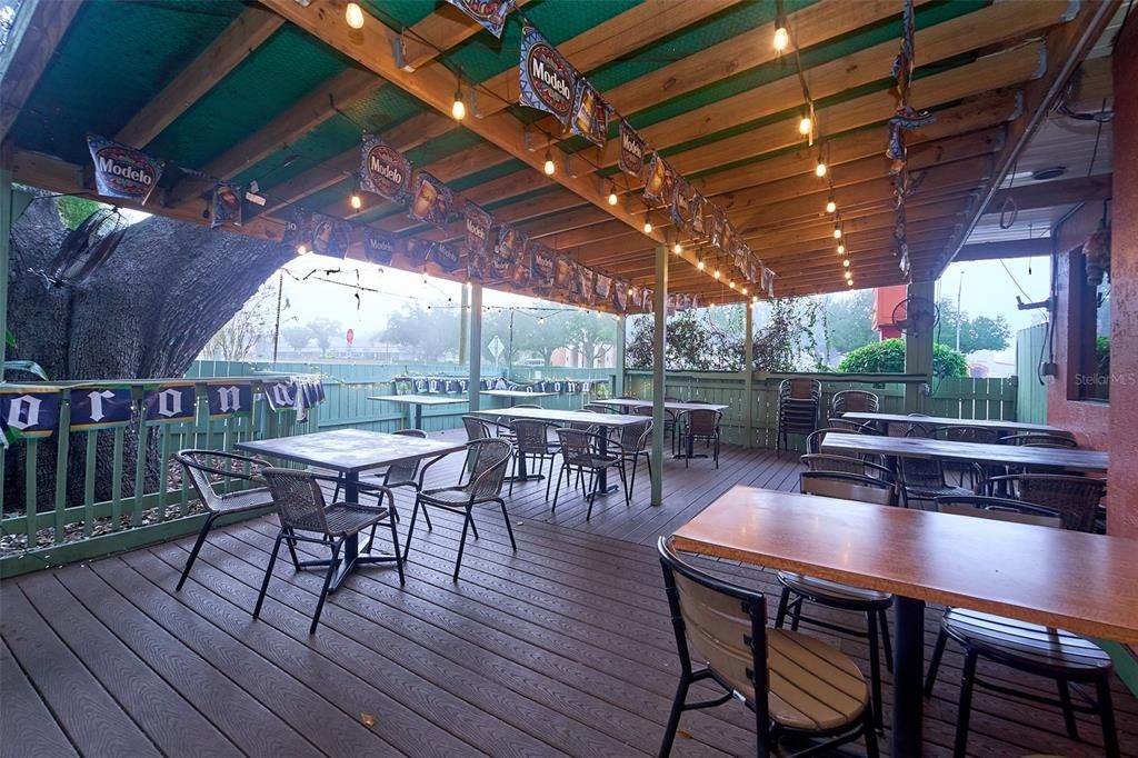 待售: $6,000,000 (0 贝兹, 0 浴室, 5240 平方英尺)