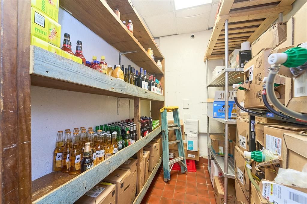 待售: $6,000,000 (0 贝兹, 0 浴室, 5240 平方英尺)