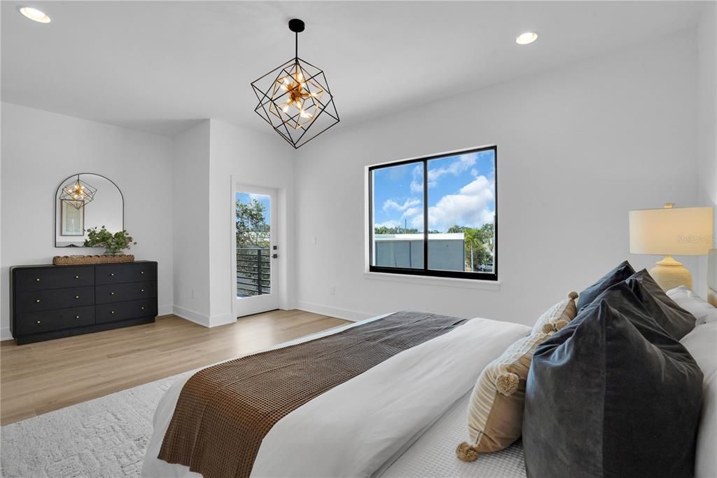 For Sale: $1,350,000 (4 beds, 3 baths, 3313 Square Feet)