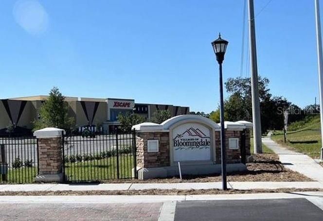 出租: $1,595 (3 贝兹, 2 浴室, 1151 平方英尺)