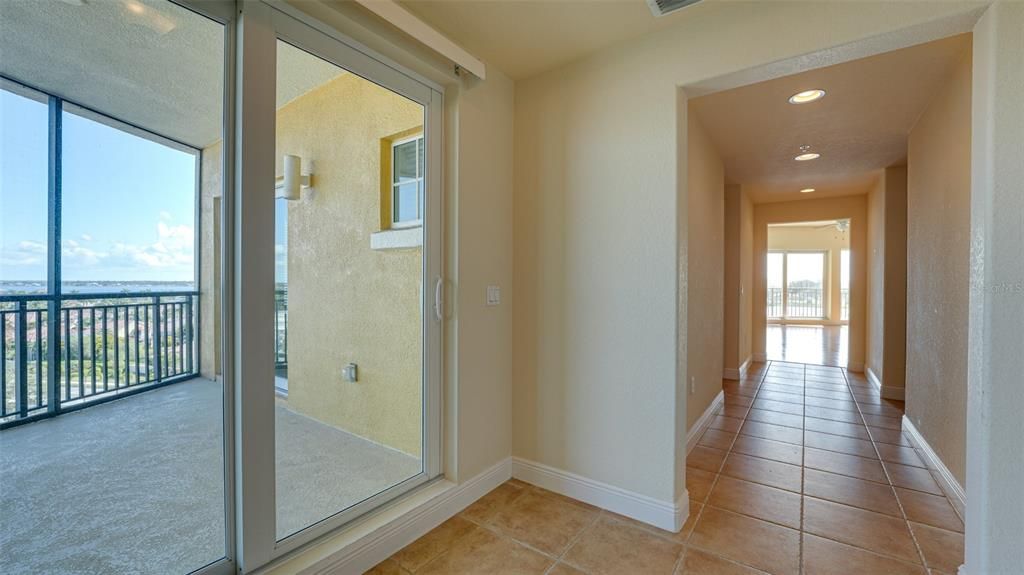 For Rent: $2,600 (3 beds, 2 baths, 2391 Square Feet)