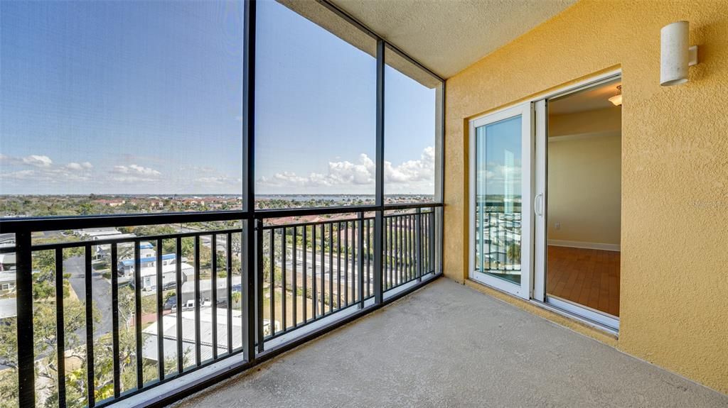 For Rent: $2,600 (3 beds, 2 baths, 2391 Square Feet)