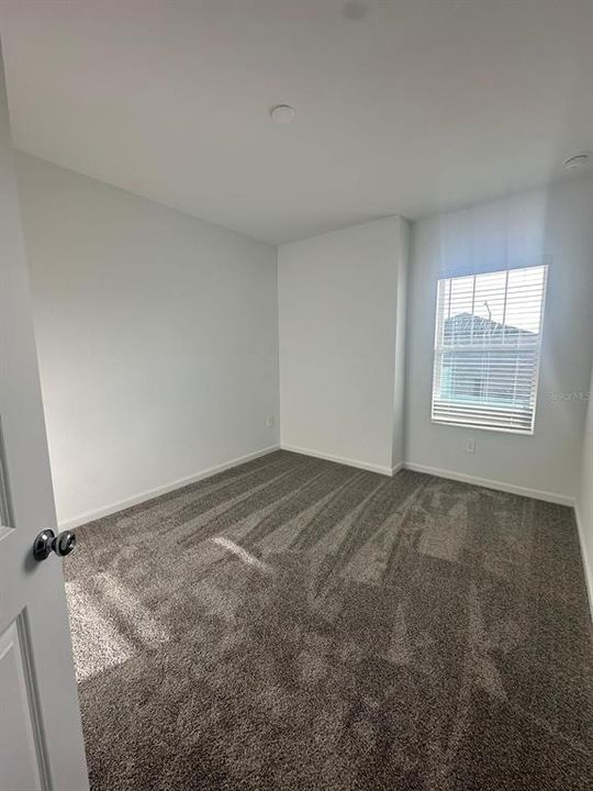 For Rent: $2,000 (3 beds, 2 baths, 1738 Square Feet)