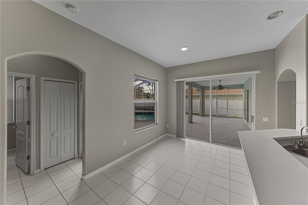 For Sale: $450,000 (4 beds, 3 baths, 2238 Square Feet)