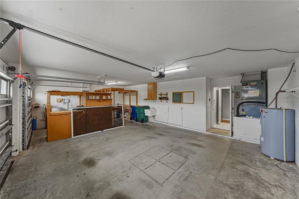 For Sale: $450,000 (4 beds, 3 baths, 2238 Square Feet)