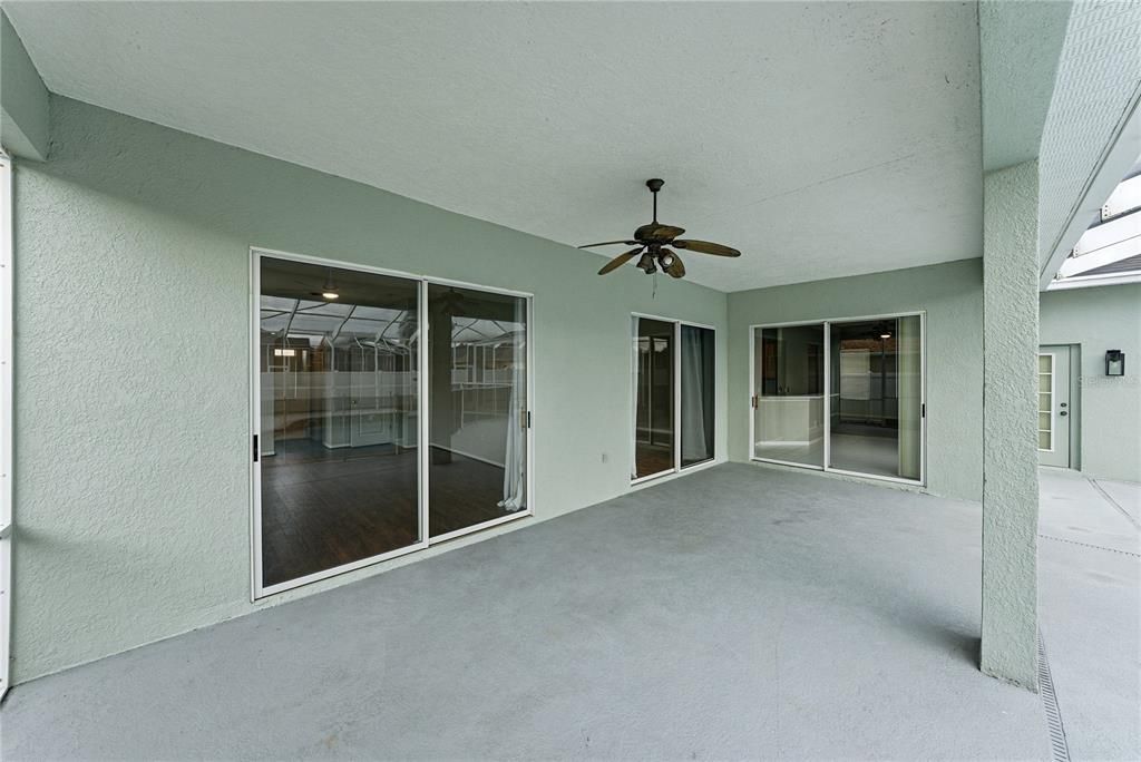 For Sale: $450,000 (4 beds, 3 baths, 2238 Square Feet)