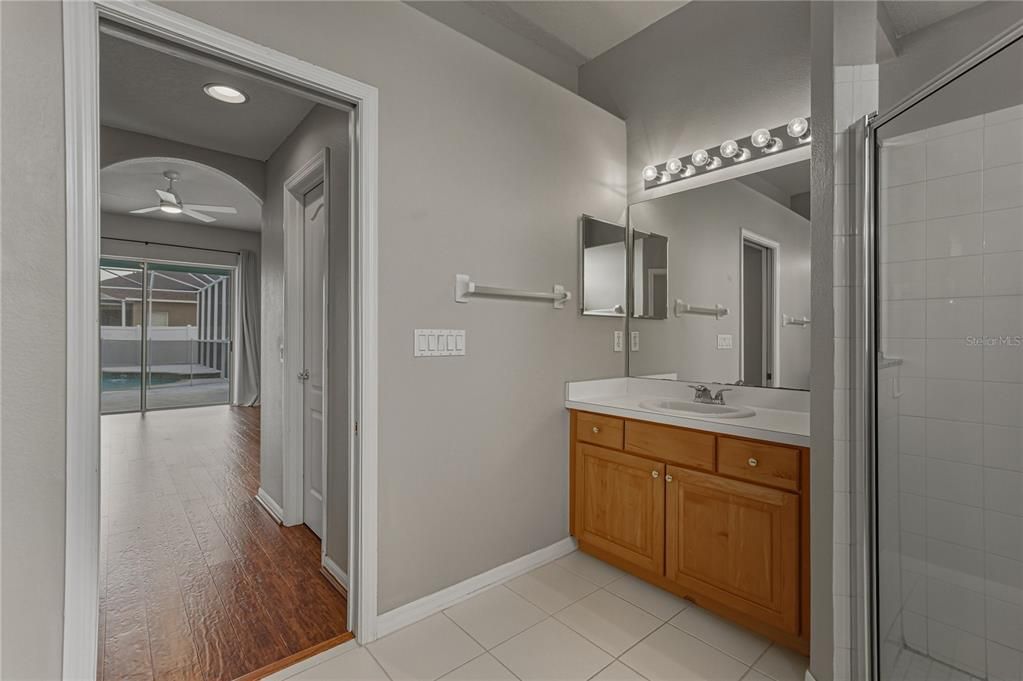 For Sale: $450,000 (4 beds, 3 baths, 2238 Square Feet)