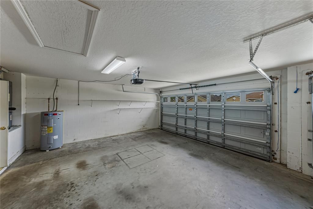 For Sale: $450,000 (4 beds, 3 baths, 2238 Square Feet)