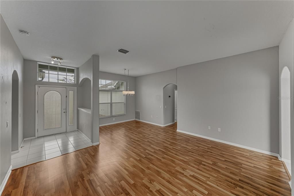 For Sale: $450,000 (4 beds, 3 baths, 2238 Square Feet)