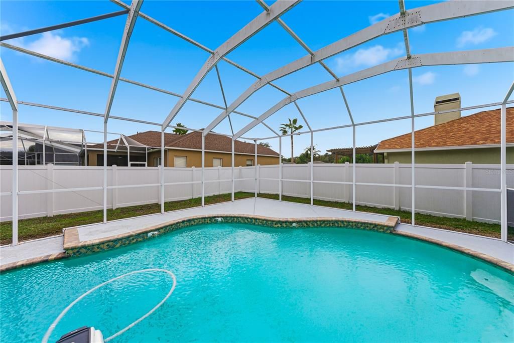 For Sale: $450,000 (4 beds, 3 baths, 2238 Square Feet)